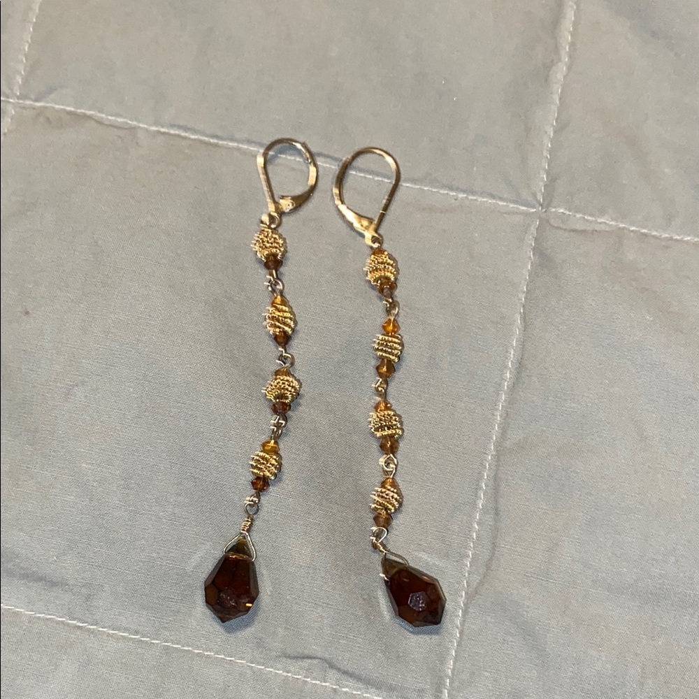 🤎💛🤎NWOT Cache Elegant Gold and Brown/Bronze Dangle Earrings